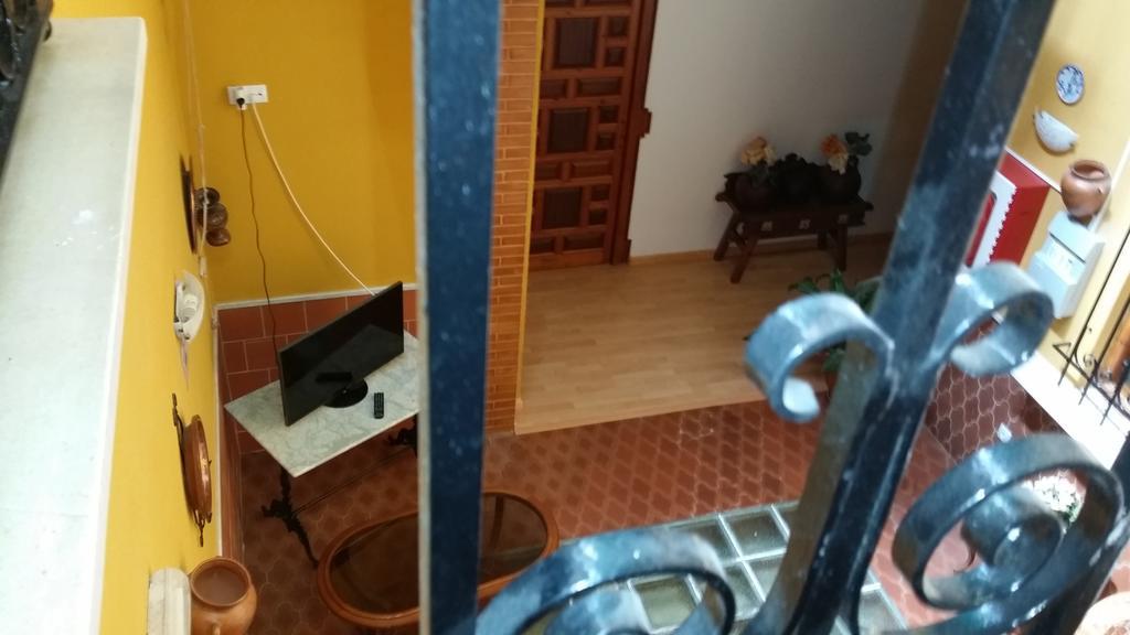 Hotel Meson El Numero Uno Antequera Room photo