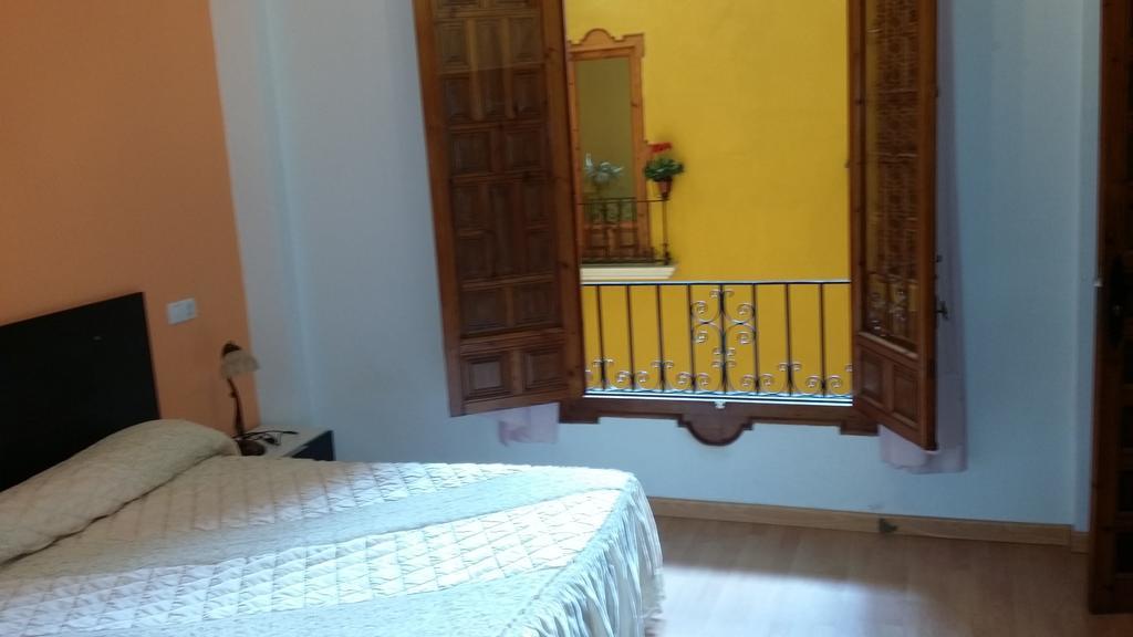 Hotel Meson El Numero Uno Antequera Room photo